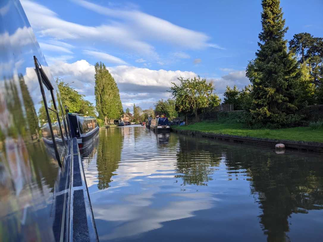 Narrowboat, author and YouTube adventures… Mon 29th April – Sun 5th May – Day 282 – 288